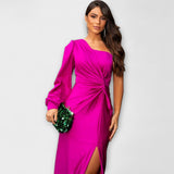 Julie – Elegantní šaty s rafinovaností